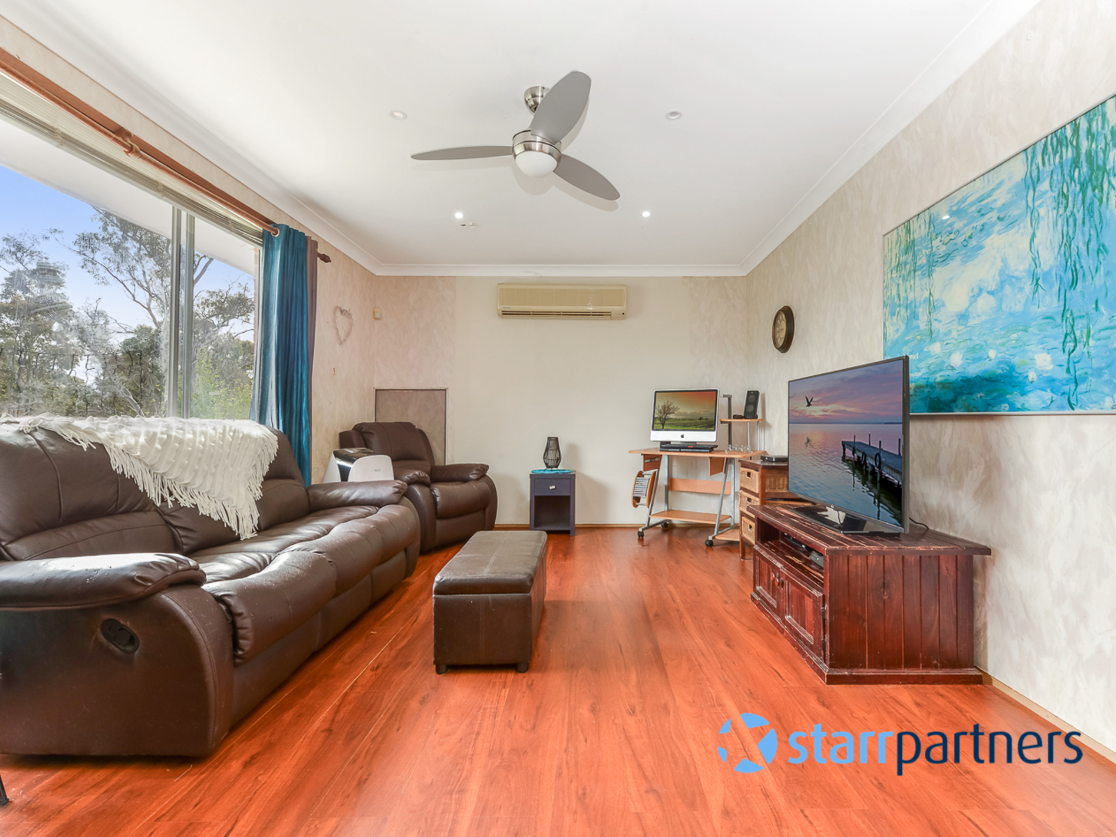 82  Cleopatra Dr, Rosemeadow - Thumbnail 3