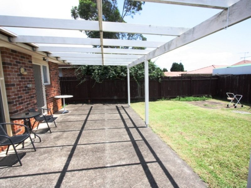 2/49 Kellerman Drive St Helens Park, St Helens Park Sold Property,  - Thumbnail 4