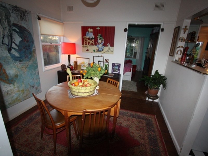 12 Farnsworth Ave, Campbelltown - Thumbnail 3