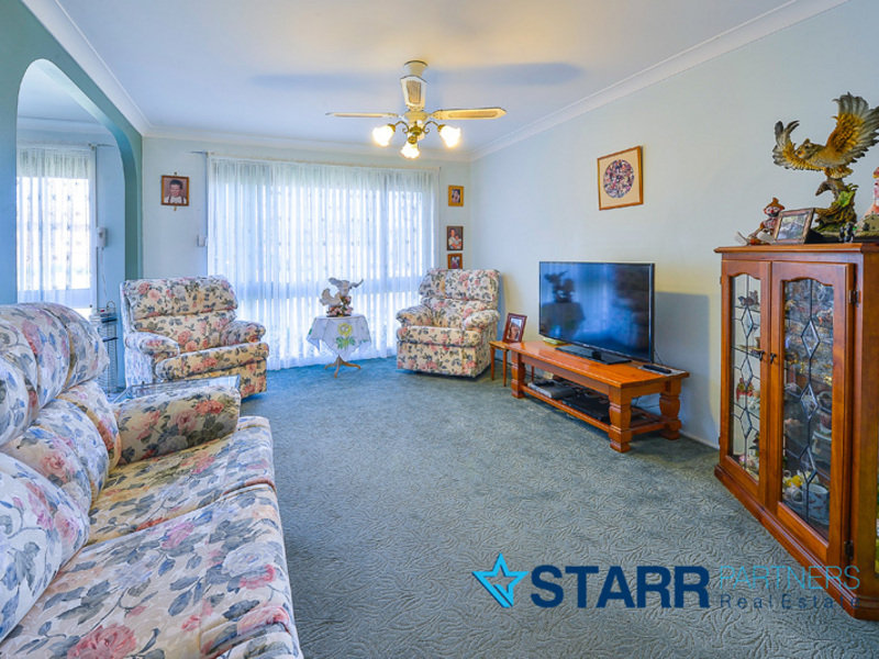 15 Holman Place, St Helens Park - Thumbnail 2