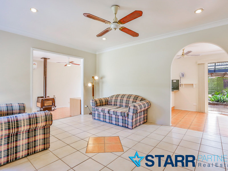 7 Hickey Place, Mount Annan - Thumbnail 2