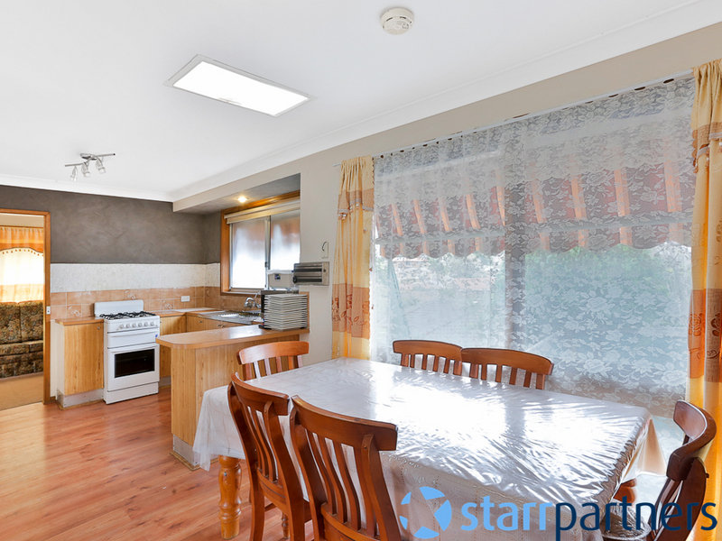 2 Kenge Place, Ambarvale - Thumbnail 3