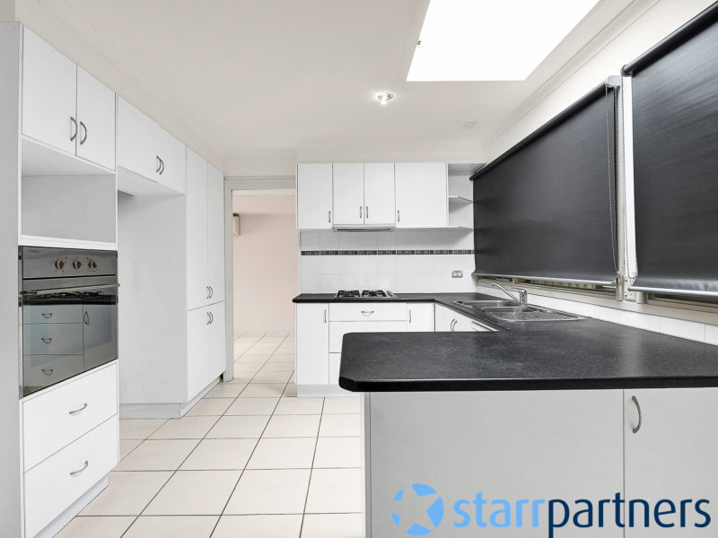 338 The Parkway, Bradbury - Thumbnail 3