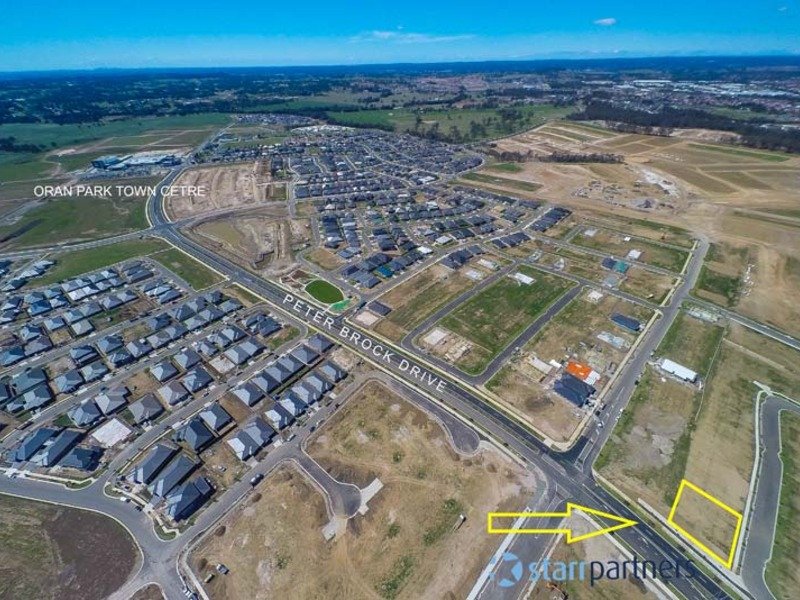 3.21/29-31 Lexington Drive, SYDNEY, NSW, 2153, Oran Park - Thumbnail 2