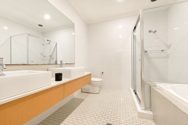 104 Governors Way, Macquarie Links - Thumbnail 5