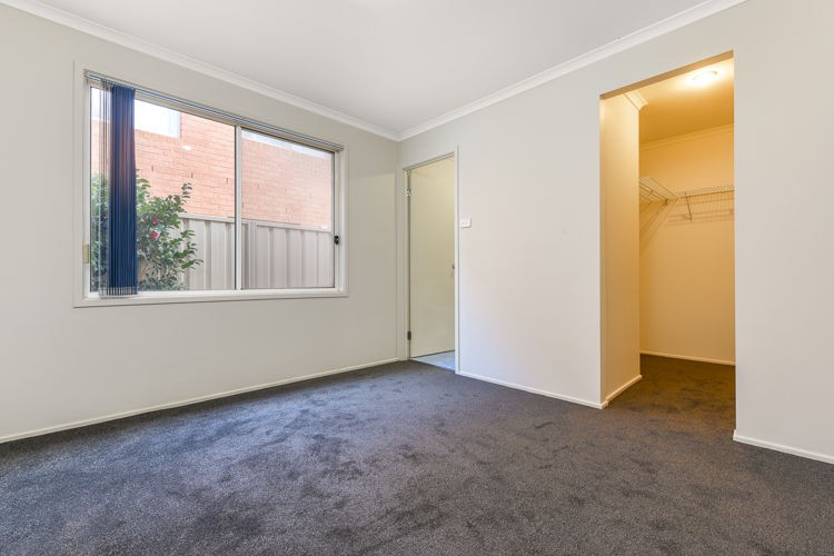 46 Bardolph Avenue, Rosemeadow - Thumbnail 4