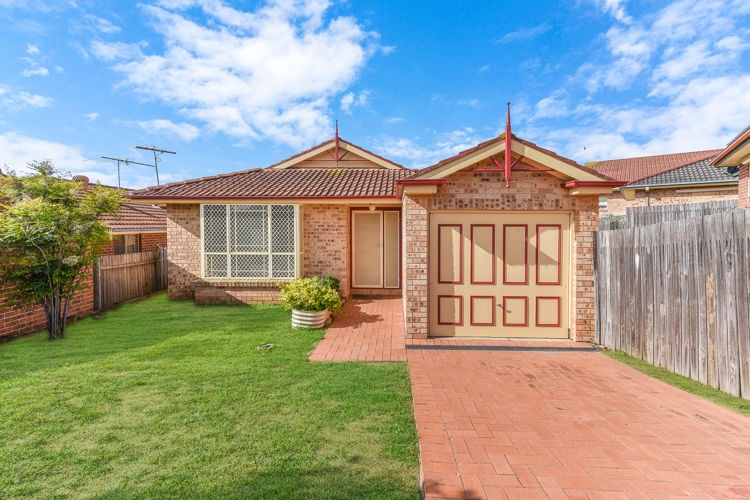 63 Parkholme Circuit, Englorie Park - Image 1