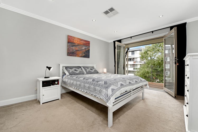 20 Parc Guell Ave, Campbelltown - Thumbnail 6