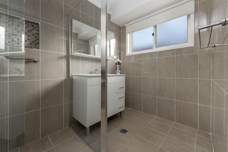 14 Boomerang Crescent, Raby - Thumbnail 6