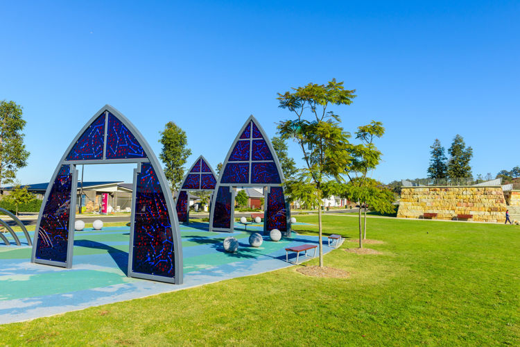 77 University Drive, Campbelltown - Thumbnail 4