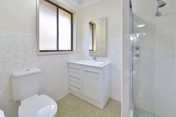 15 Kapala Avenue, Bradbury - Thumbnail 6