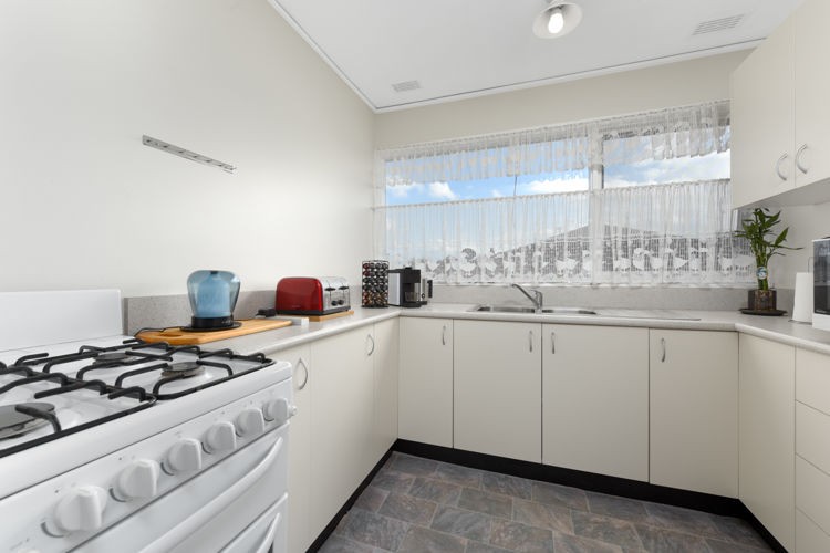 20 Nardango Road, Bradbury - Thumbnail 3