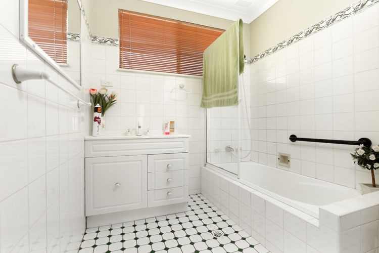 28 Megalong Crescent, Campbelltown - Thumbnail 7