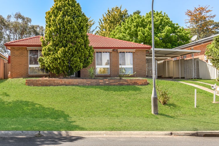 67 Lorenzo Crescent, Rosemeadow - Thumbnail 2