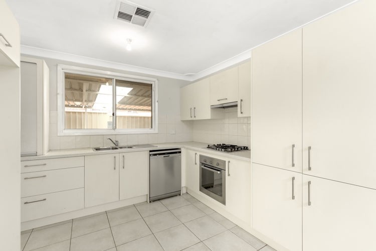 67 Lorenzo Crescent, Rosemeadow - Thumbnail 3