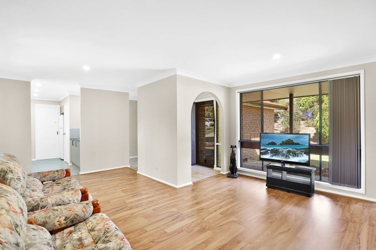 34 Lockheed Street, Raby - Thumbnail 2