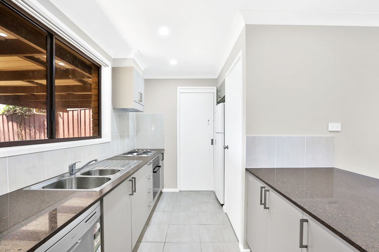 34 Lockheed Street, Raby - Thumbnail 3
