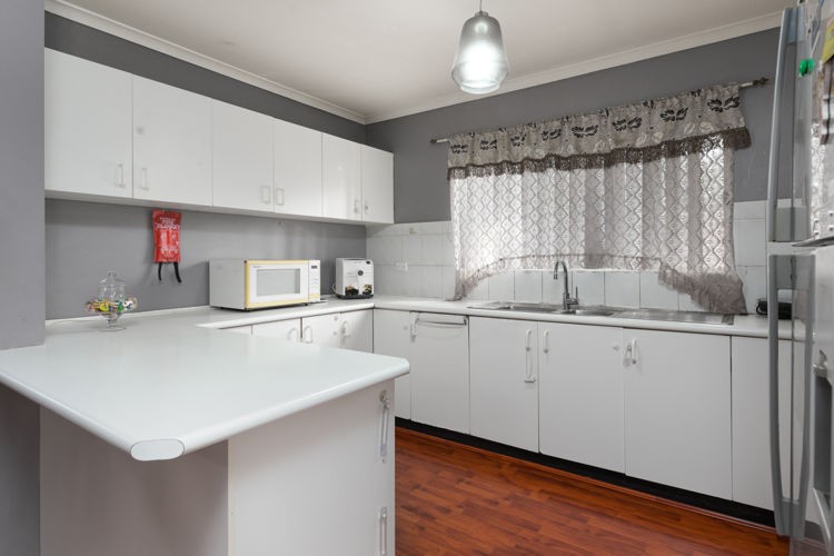 2/49 Diamontina Avenue, Kearns - Thumbnail 3
