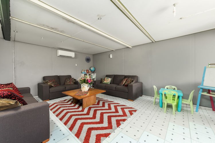2/49 Diamontina Avenue, Kearns - Thumbnail 5