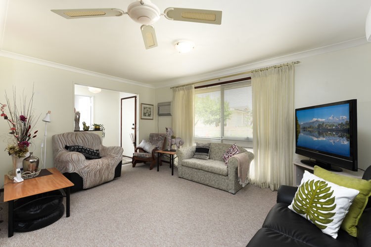 5 Farman Place, Raby - Thumbnail 2