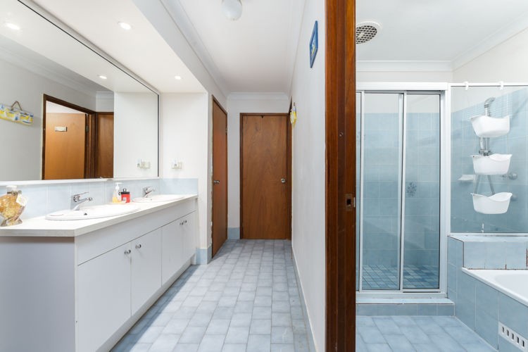 8 Saunders Place, Raby - Thumbnail 6