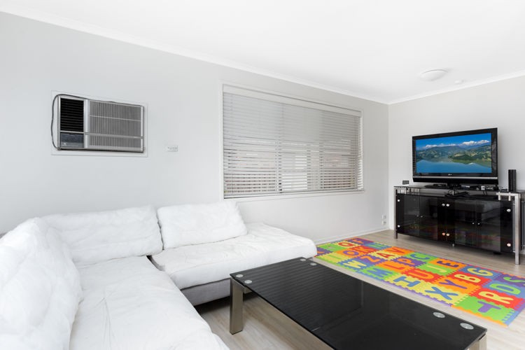 26 Boythorn Avenue, Ambarvale - Thumbnail 2
