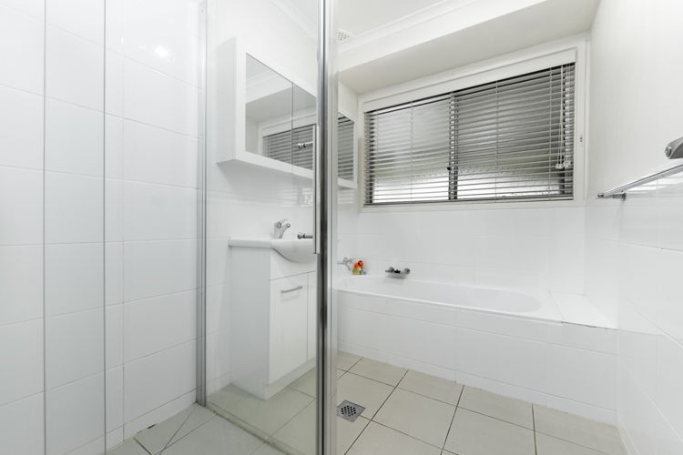 26 Boythorn Avenue, Ambarvale - Thumbnail 7