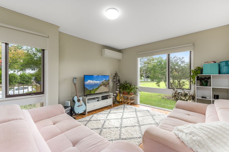 143 The Parkway, Bradbury - Thumbnail 2