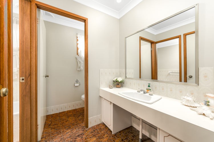 6 Spitfire Drive, Raby - Thumbnail 6