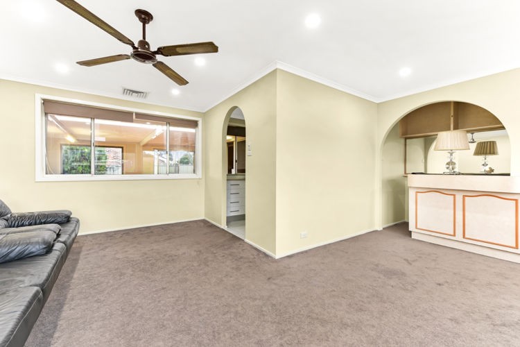 10 De Havilland Crescent, Raby - Thumbnail 5