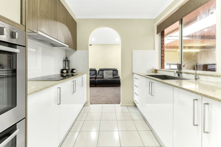 10 De Havilland Crescent, Raby - Thumbnail 2