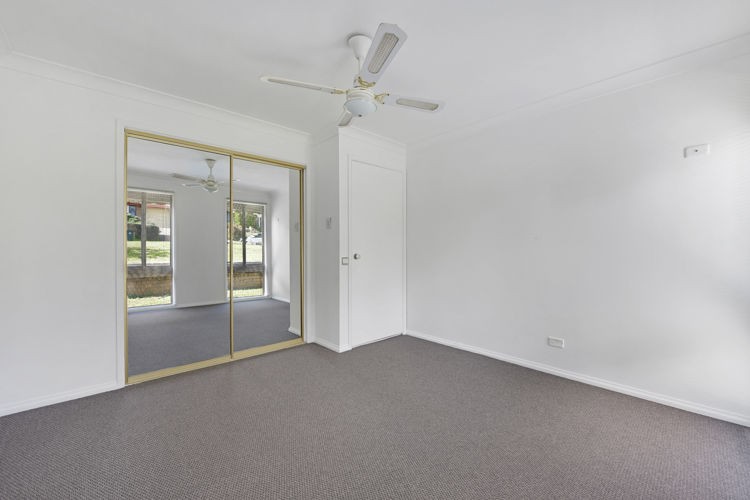 24 Chardonnay Avenue, Eschol Park - Thumbnail 7