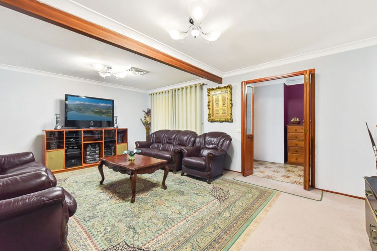 17 Sopwith Avenue, Raby - Thumbnail 2