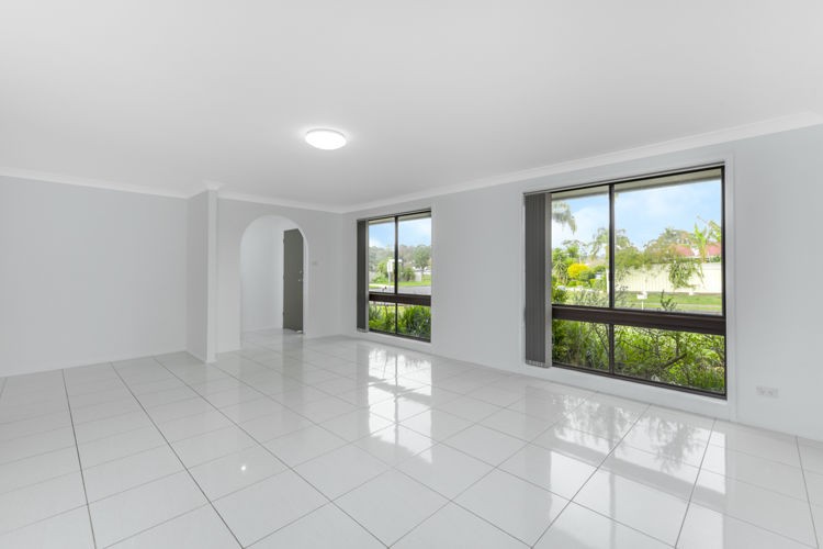 2 Shuttleworth Avenue, Raby - Thumbnail 2