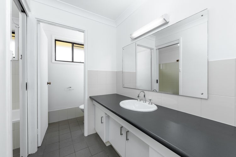 2 Shuttleworth Avenue, Raby - Thumbnail 6