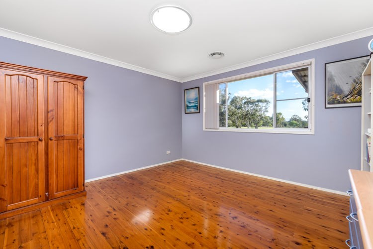11 Russell Street, Campbelltown - Thumbnail 6