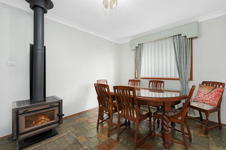 3 Kellerman Drive, St Helens Park - Thumbnail 4
