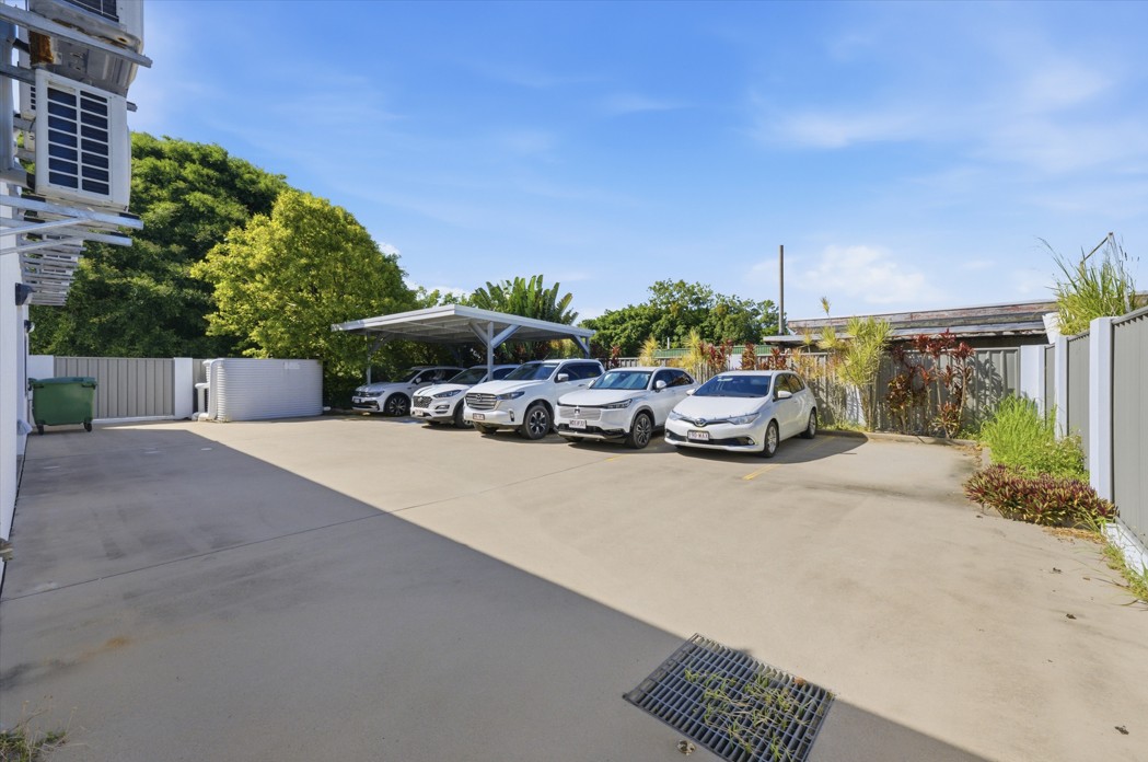8 Evans Avenue,
											NORTH MACKAY, North Mackay - Thumbnail 4