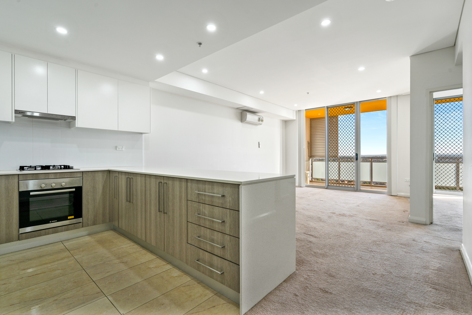 155/6-14 Park Road, Auburn - Thumbnail 2