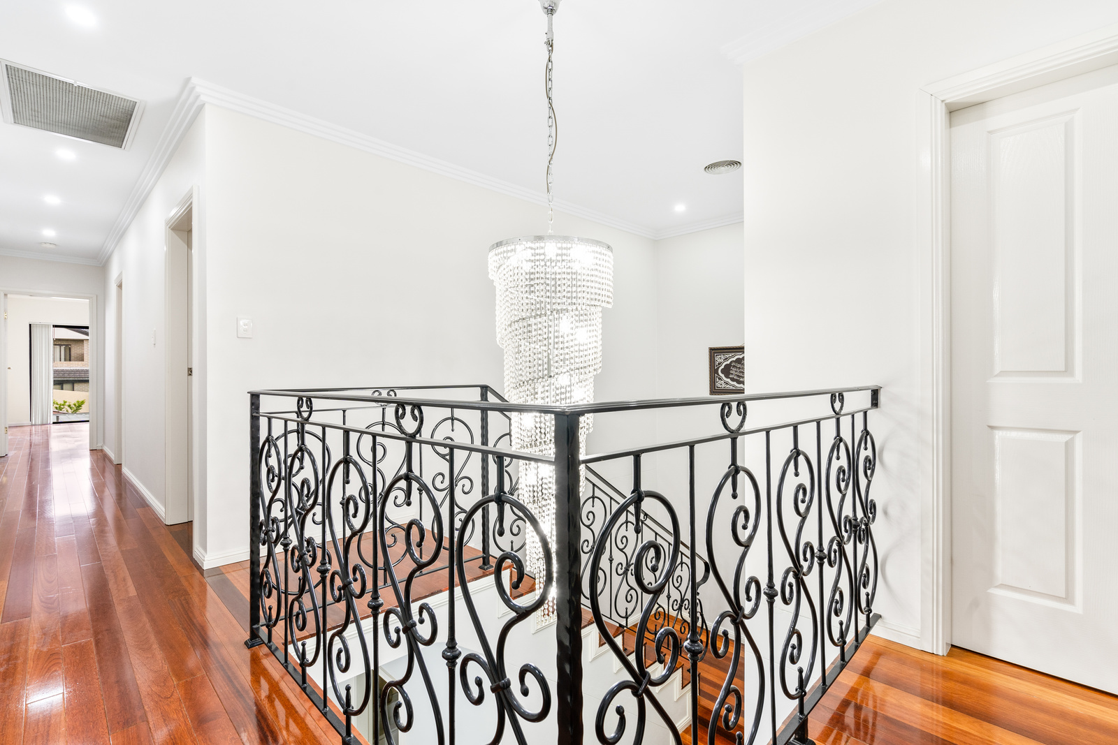 16 North Street, Auburn - Thumbnail 4