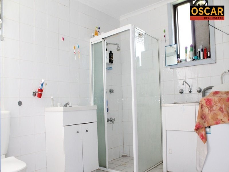 29 Crawford Road, Doonside - Thumbnail 5