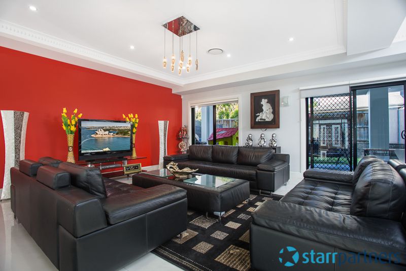 12 Bimbadgen Place, Bella Vista - Thumbnail 2