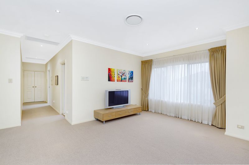 15 Pipersbrook Crescent, Bella Vista - Thumbnail 8