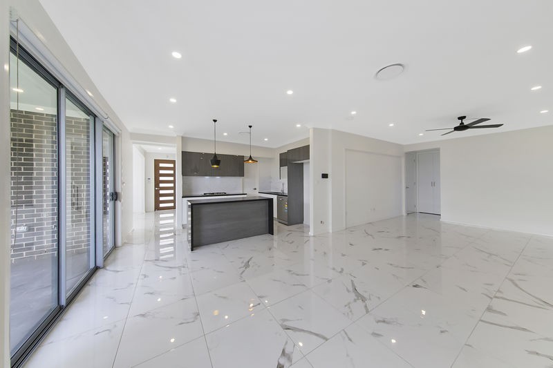 12 Milpera Street, Jordan Springs - Thumbnail 2