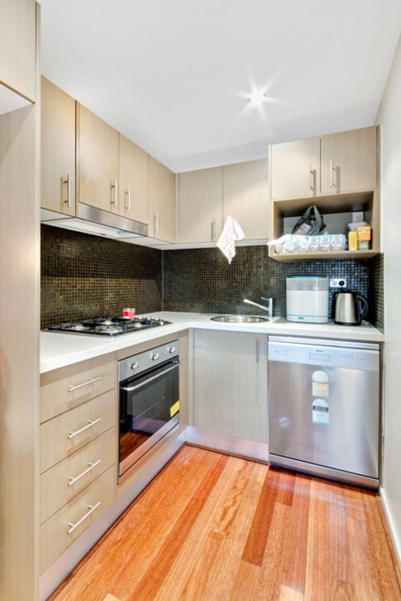 2 Cunningham Street, Haymarket - Thumbnail 4