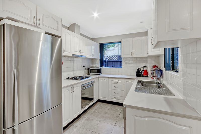 3.21/29-31 Lexington Drive, SYDNEY, NSW, 2153, Castle Hill - Thumbnail 2