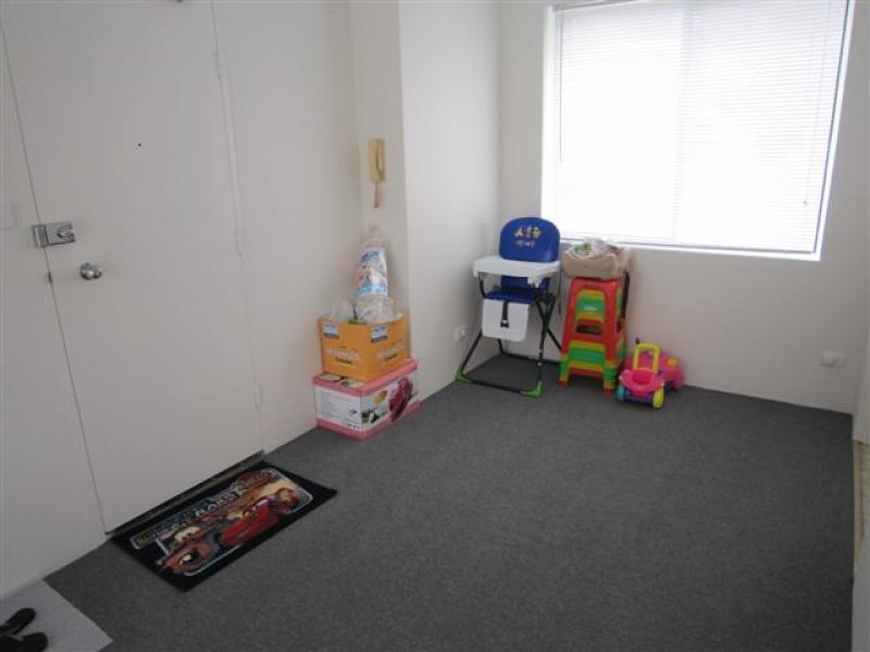 14/22 rememberance ave Warwick Farm, Warwick Farm Sold Property,  - Thumbnail 5