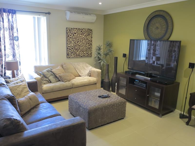 5A Ashford Close, Hinchinbrook - Thumbnail 2