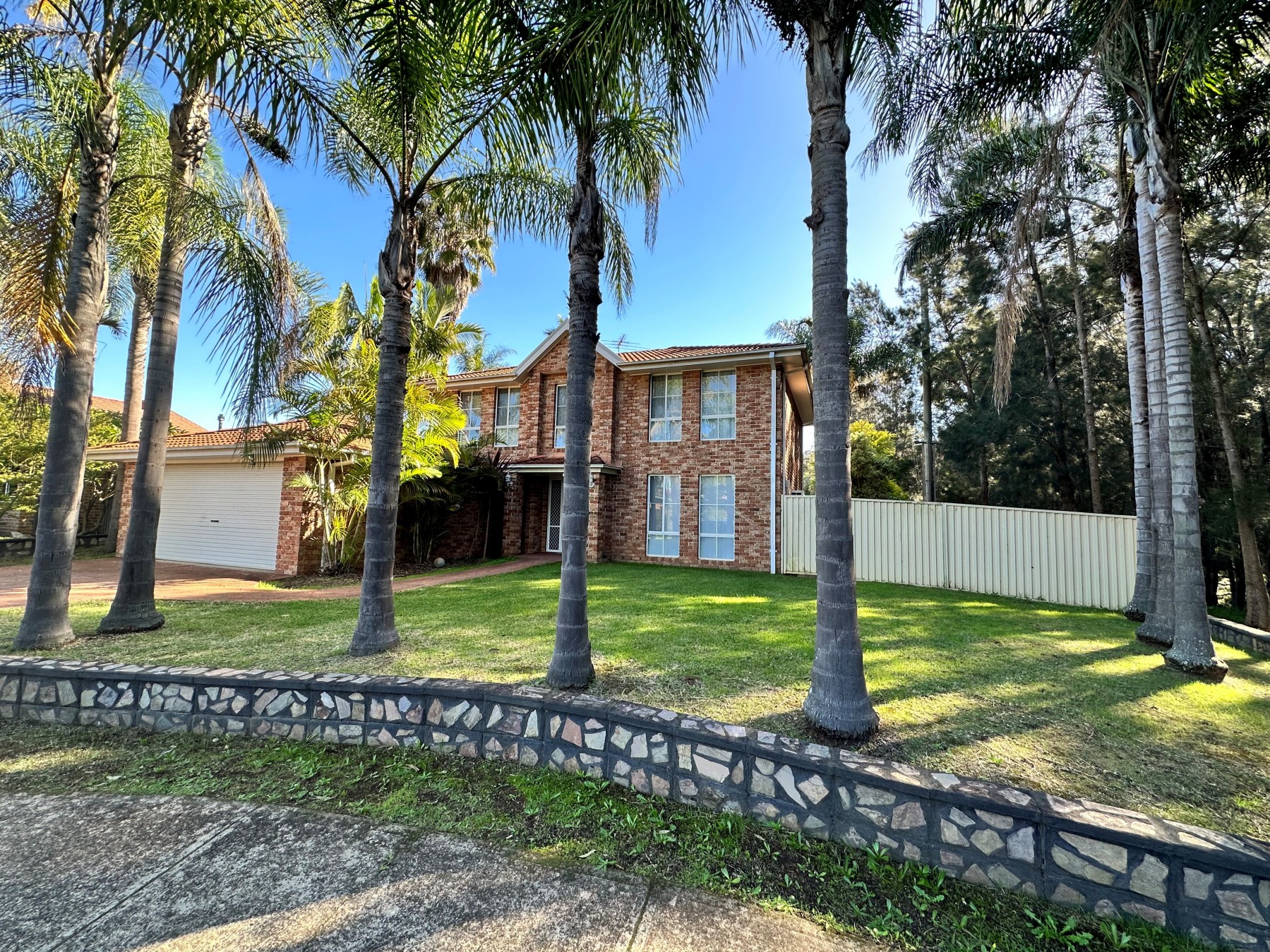 16 Yalwal Ct Prestons, House for Rent