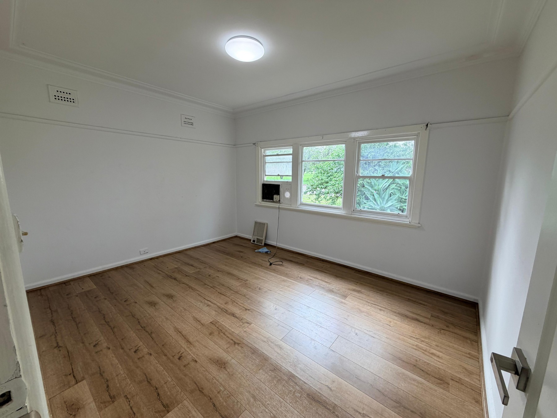 96 Crown Street, Riverstone - Thumbnail 8